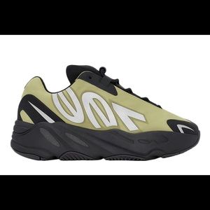 adidas Kids Yeezy 700 MNVN Resin